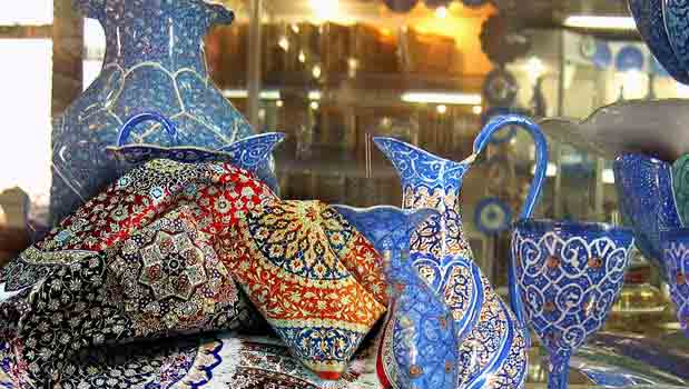 گشایش ششمین نمایشگاه سراسری صنایع دستی با حضور ۳۰۰ هنرمند کشور در تبریز